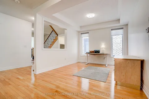 21 Hayeraft Street, ON L1P 0C6