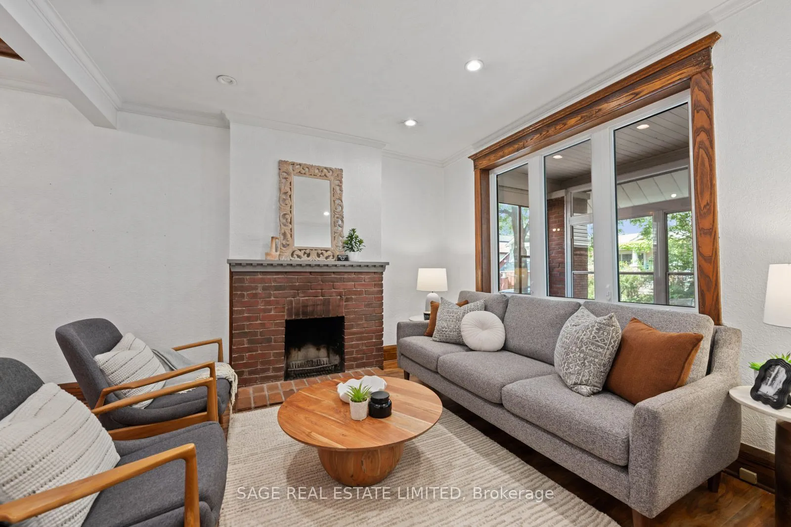 106 Bellefair Avenue, ON M4L 3T8