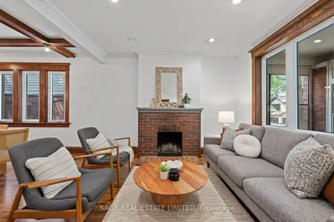 106 Bellefair Avenue, ON M4L 3T8