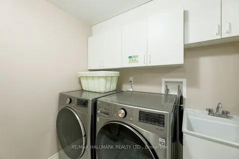 118 Newport Avenue, ON M1L 1J5