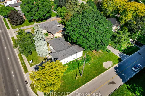741 King Street, ON L1H 1H1