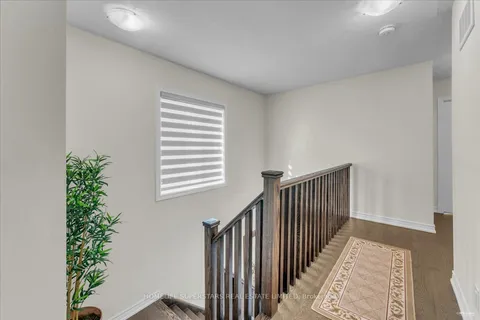 90 Dorian Drive, ON L1P 0C8