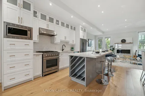 85B Westbourne Avenue, ON M1L 2Y6