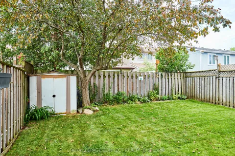 1583 Alwin Circle, ON L1V 2W1