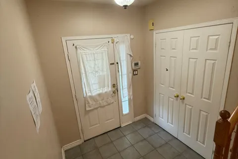 10 Wuthering Heights Road, ON M1C 5H6