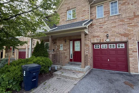 10 Wuthering Heights Road, ON M1C 5H6