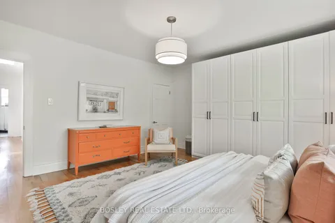9 Prust Avenue, ON M4L 2M7