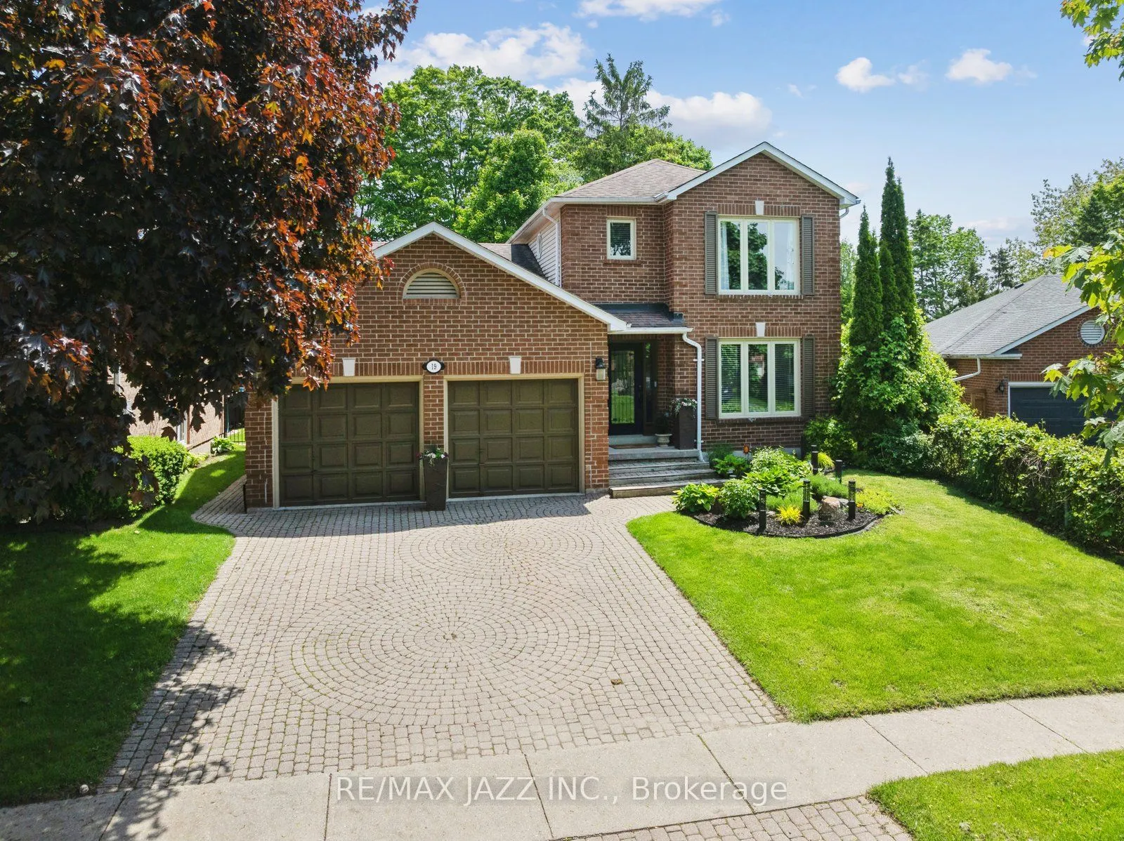 19 Valleycrest Drive, ON L1E 1J2