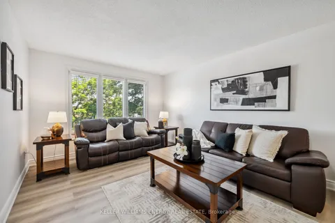 4 Pinedale Crescent, ON L1E 1C3