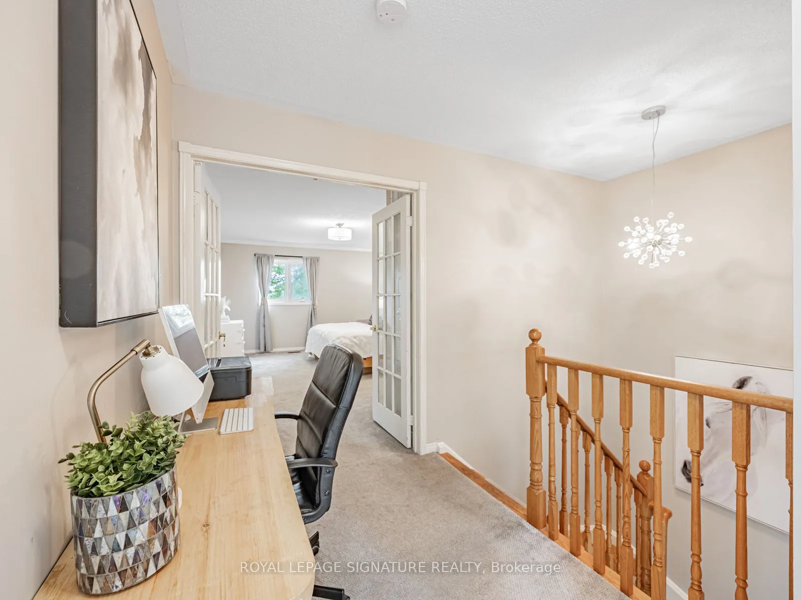 7 Knox Crescent, ON L1M 1C8