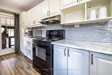 411 Pompano Court, ON L1K 1M9
