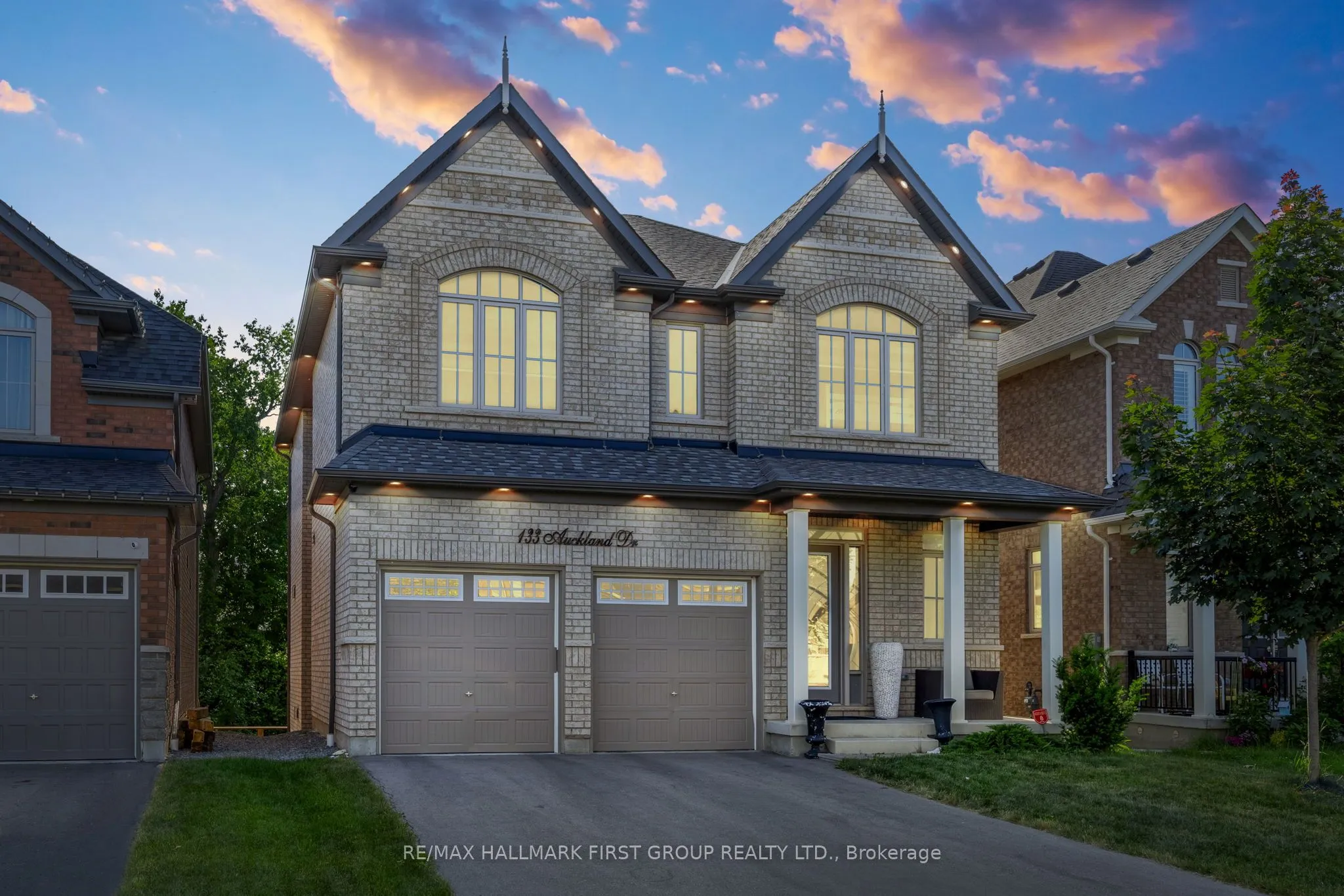 133 Auckland Drive, ON L1P 0J4
