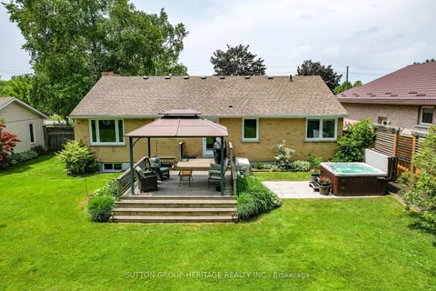 3319 Garrard Road, ON L1R 3L2