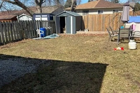 1294 Sunningdale Avenue, ON L1H 8G7