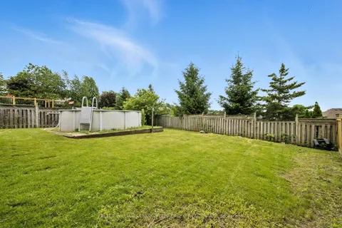 24 Harness Ridge Drive, ON L1R 2P4