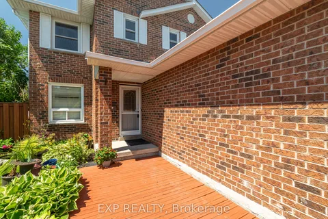 12 Empson Court, ON L1S 3Y3