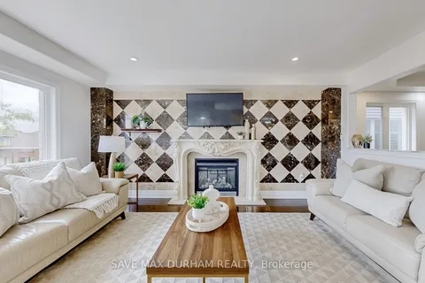 1738 Shelburne Street, ON L1K 0T1
