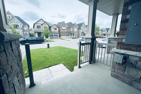 17 Sutcliffe Drive, ON L1R 0R2