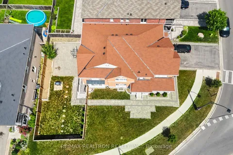 460 Gulfstream Avenue, ON L1H 7K4