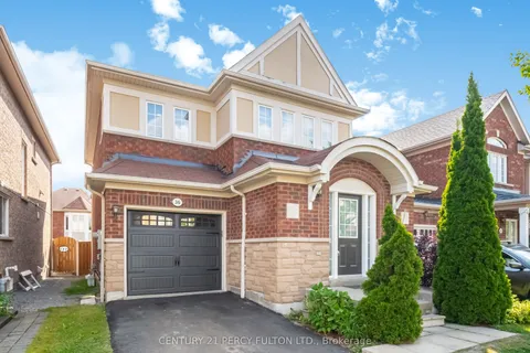 36 Feint Drive, ON L1T 0E5