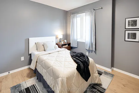 1113 Gossamer Drive, ON L1X 2T7