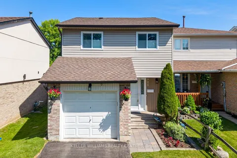 905 Gentry Crescent, ON L1K 1L6