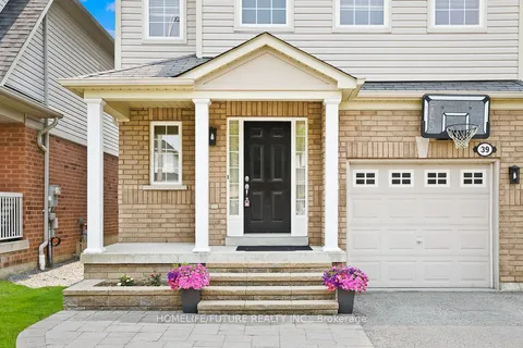 39 Harkness Drive, ON L1R 0C5