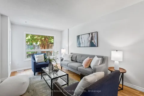 4 Heaver Drive, ON L1N 8X2