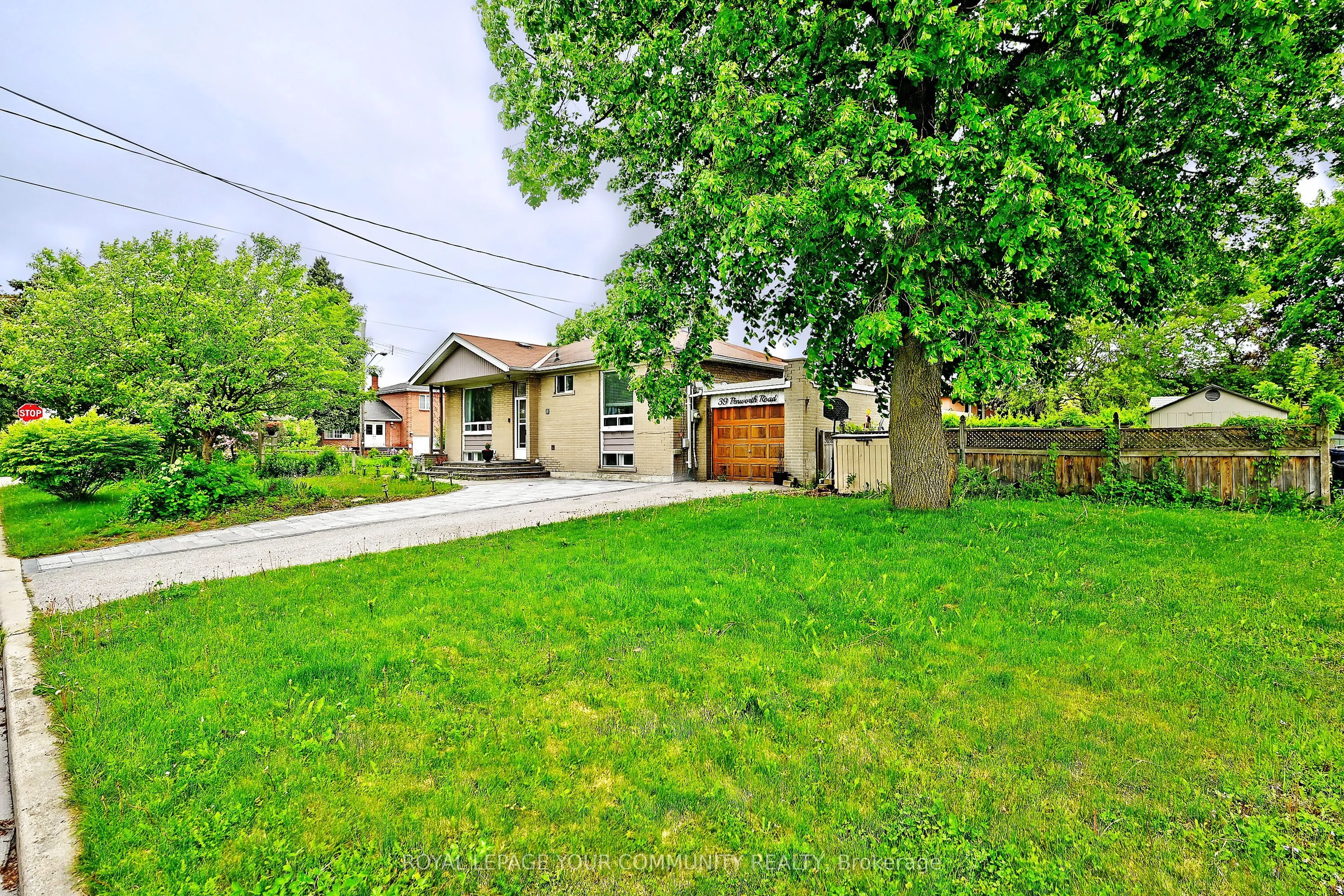 39 Penworth Road, ON M1R 4P6