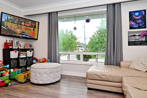 39 Penworth Road, ON M1R 4P6