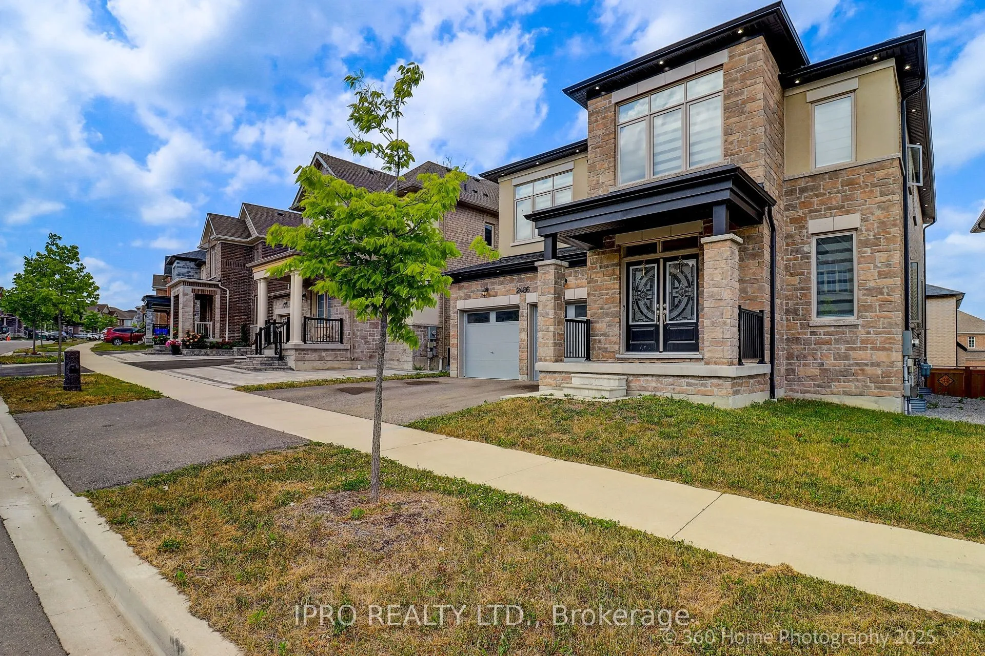 2486 Florentine Place, ON L1X 0H2