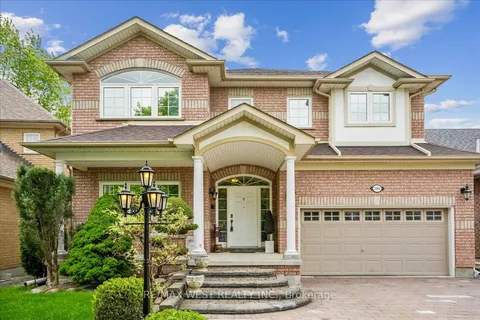 1964 Walreg Drive, ON L1G 7W1