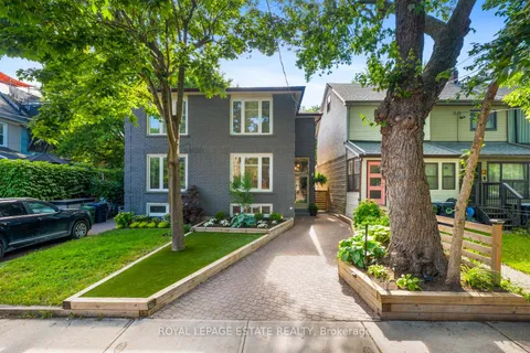 6 Woodfield Road, ON M4L 2W3
