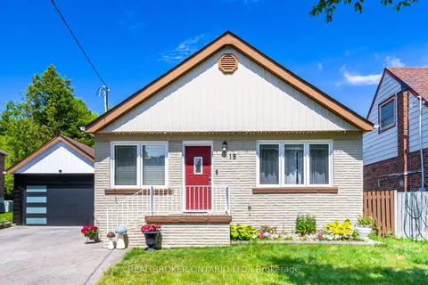 18 Adanac Drive, ON M1M 2E4