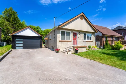 18 Adanac Drive, ON M1M 2E4