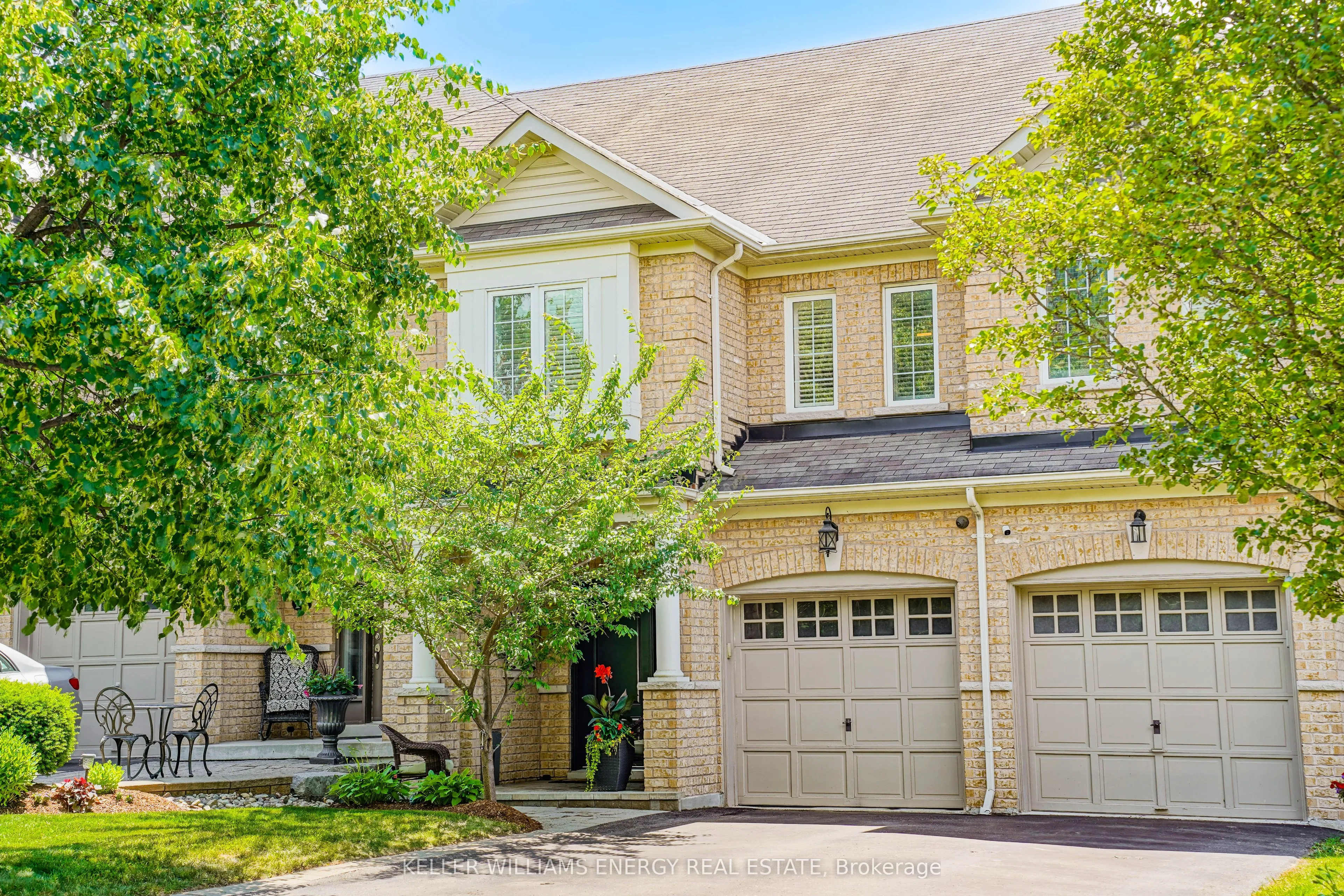 15 Fairmount Drive, ON L1R 0G3