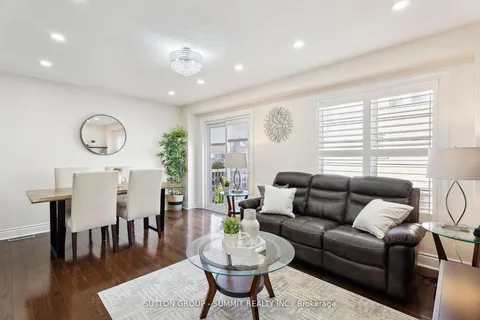 20 Lawrencetown Street, ON L1S 0B8