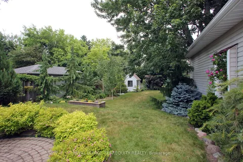 208 Craydon Road, ON L1N 2B6