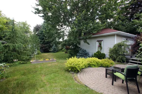 208 Craydon Road, ON L1N 2B6