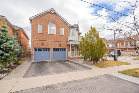 49 THACKERY Drive, ON L1T 0G6