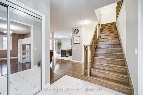 2383 Dobbinton Street, ON L1L 0L4