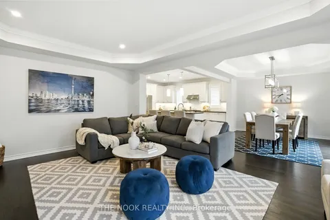 207 Crombie Street, ON L1C 0T8