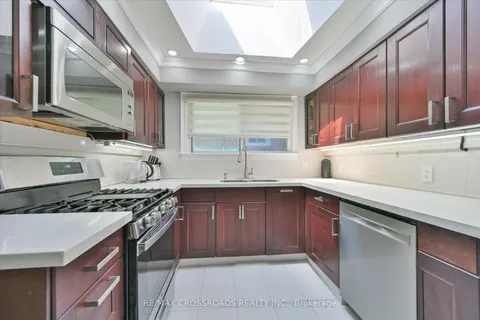 2 Eastpark Boulevard, ON M1H 1C4