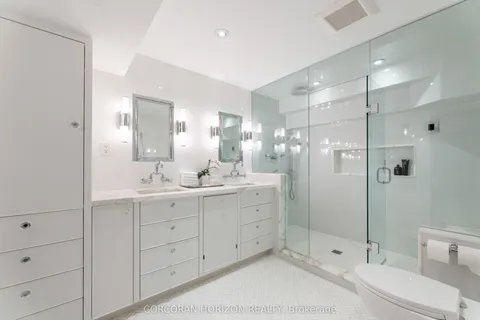 15 McNab Boulevard, ON M1M 2W3