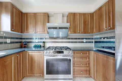 49 Kawneer Terrace, ON M1P 0C2