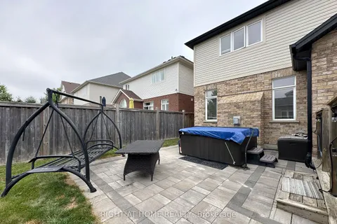 99 Hockley Avenue, ON L1C 0G4