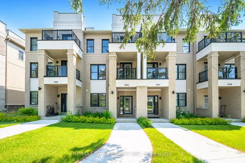 1563 Green Road, ON L1C 7E8