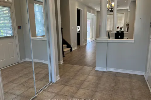 35 Westport Drive, ON L1R 0J4