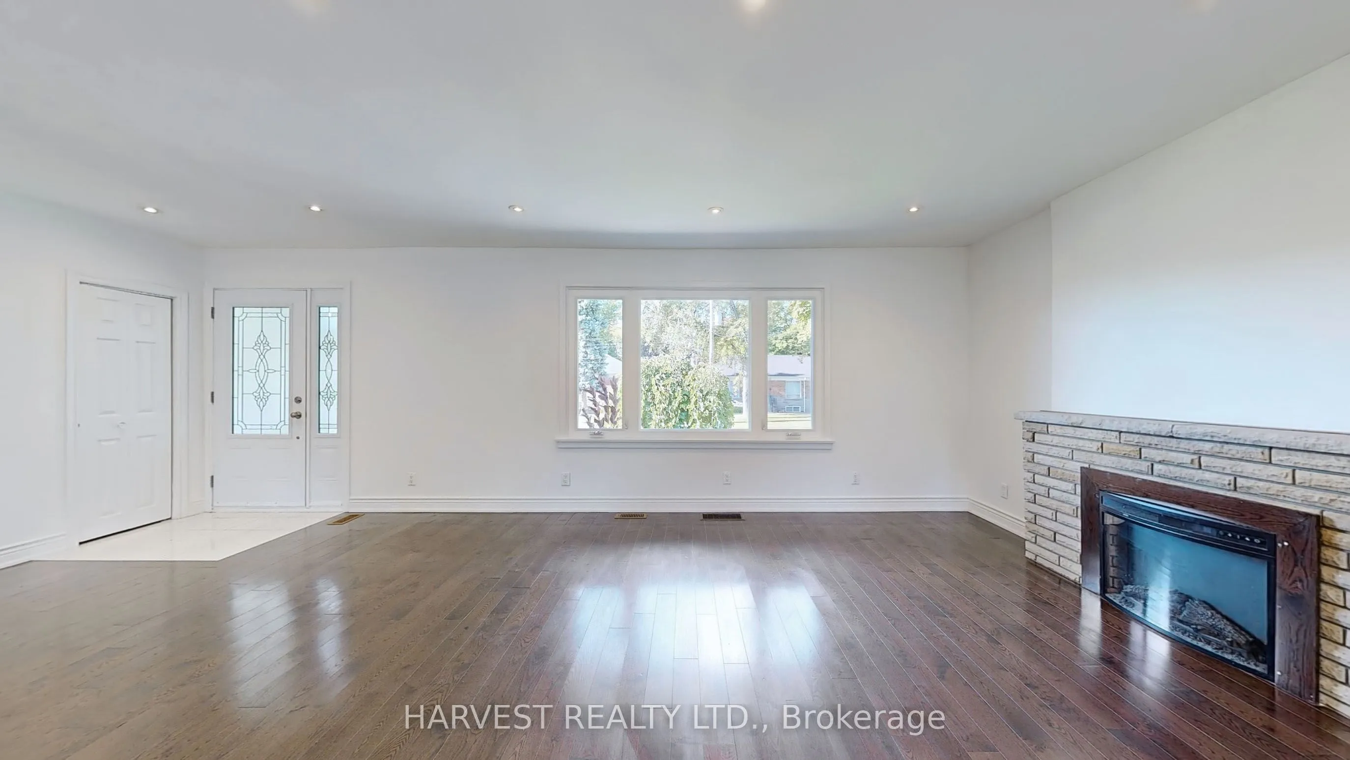 47 Commons Drive, ON M1T 1E3