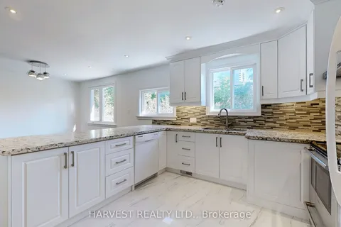 47 Commons Drive, ON M1T 1E3